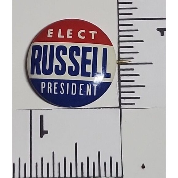 Vintage “Elect Russell for President” Pinback Button Political Memorabilia - Picture 1 of 4